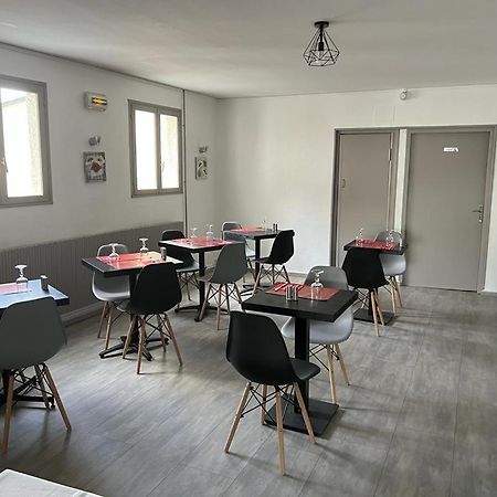 Hotel Restaurant Le Picardie Chauny ภายนอก รูปภาพ